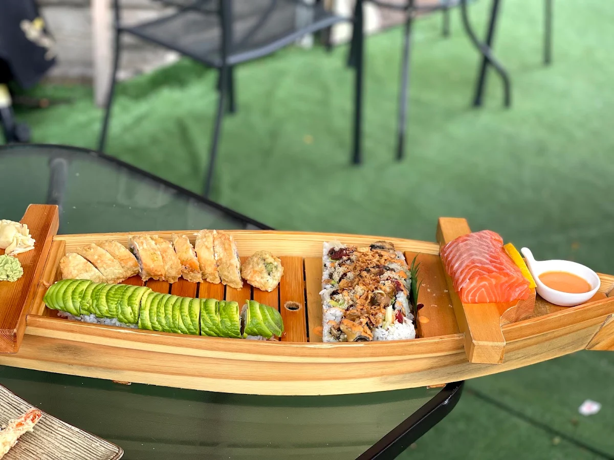 Sushi Boat, Mikado Japanese Restaurant