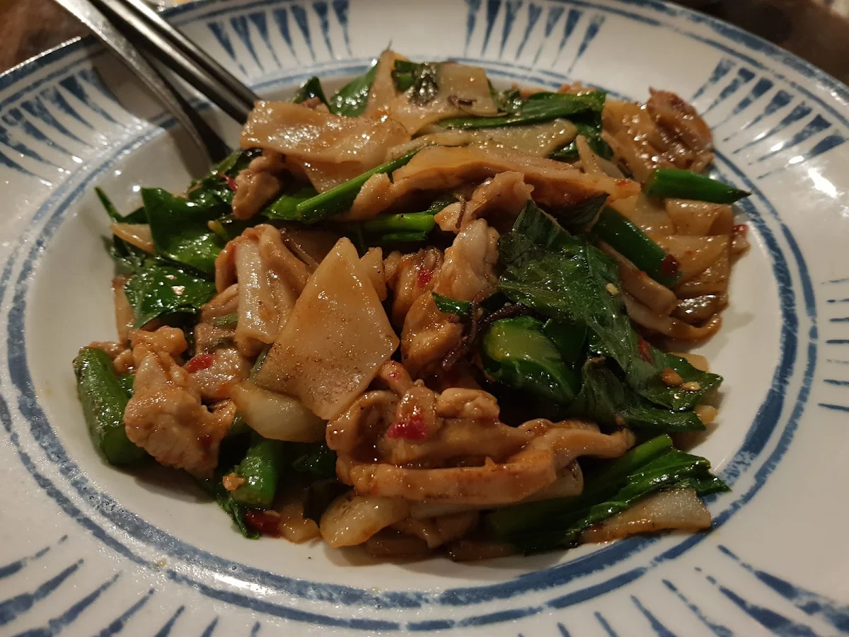 Pad Ki Mao, Chat Thai - The Galeries