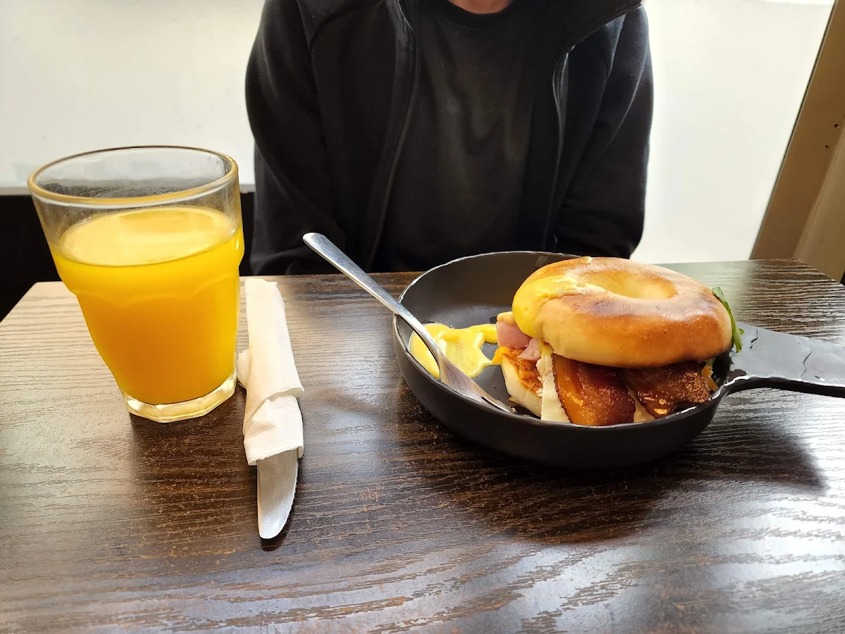 Breakfast Bagel, Le Petit Belge
