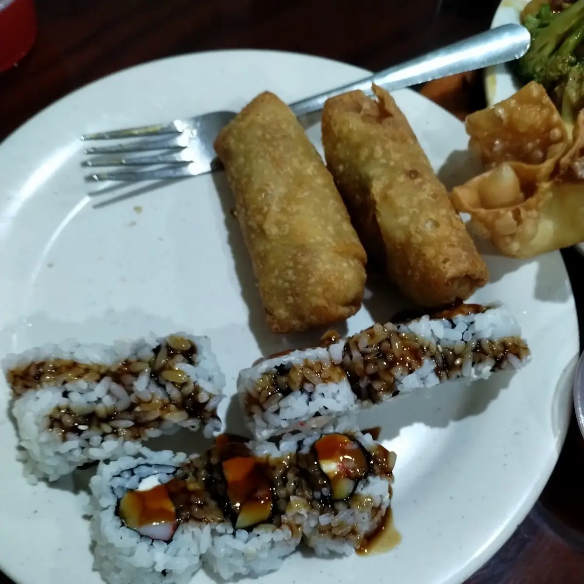 Sushi and Egg Roll