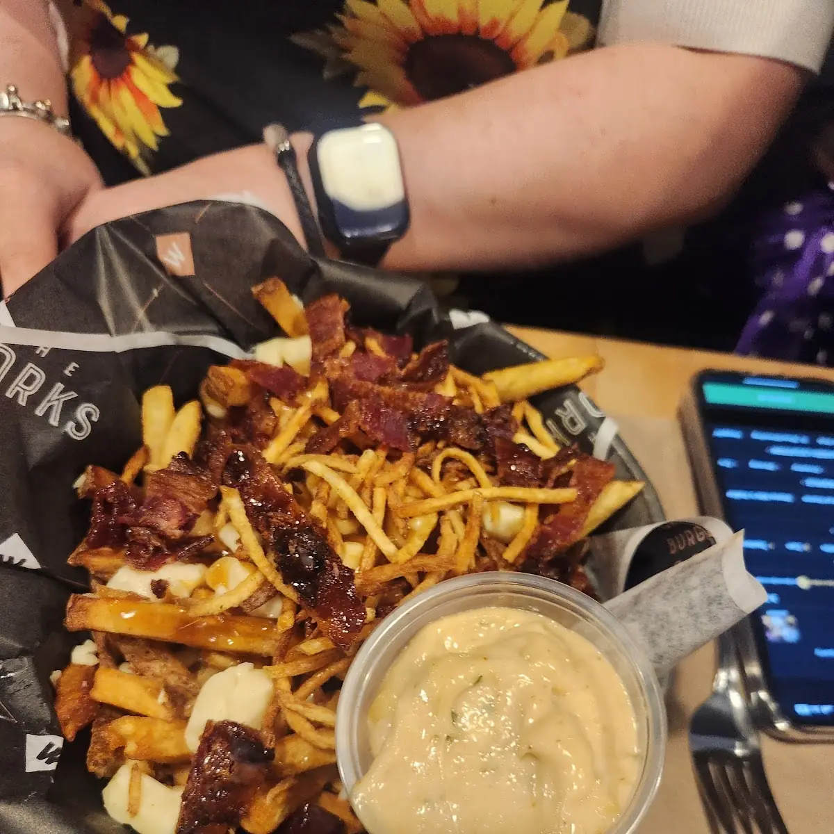 Loaded Fries, Yank's Old Niagara Bar & Grill