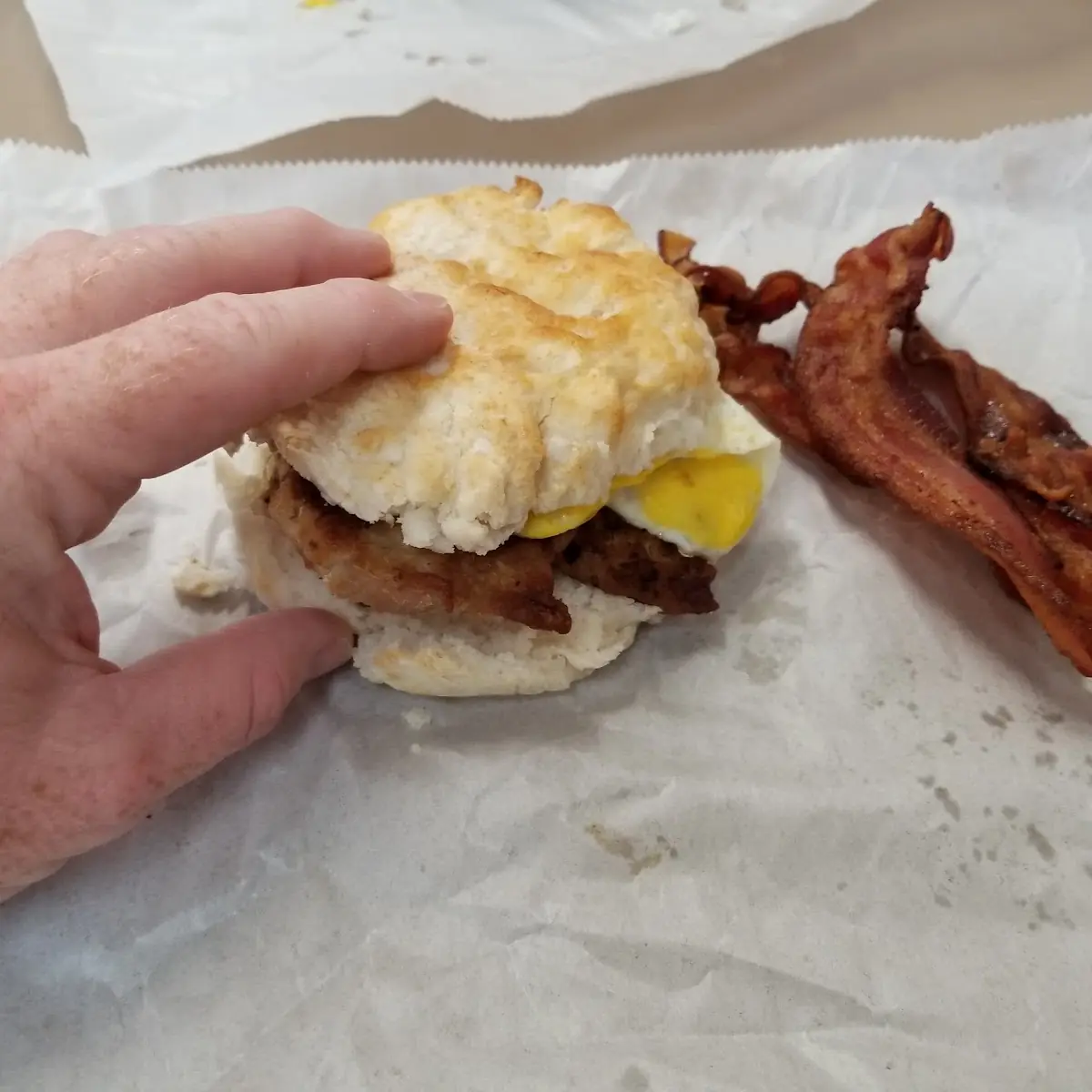 Bacon Egg and Chees Biscuit