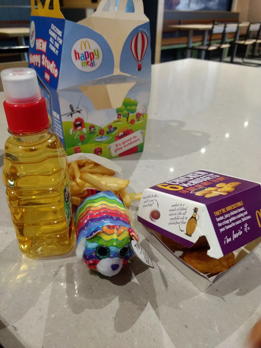 Happy Meal 3 Nuggets, McDonald's Hoppers Crossing