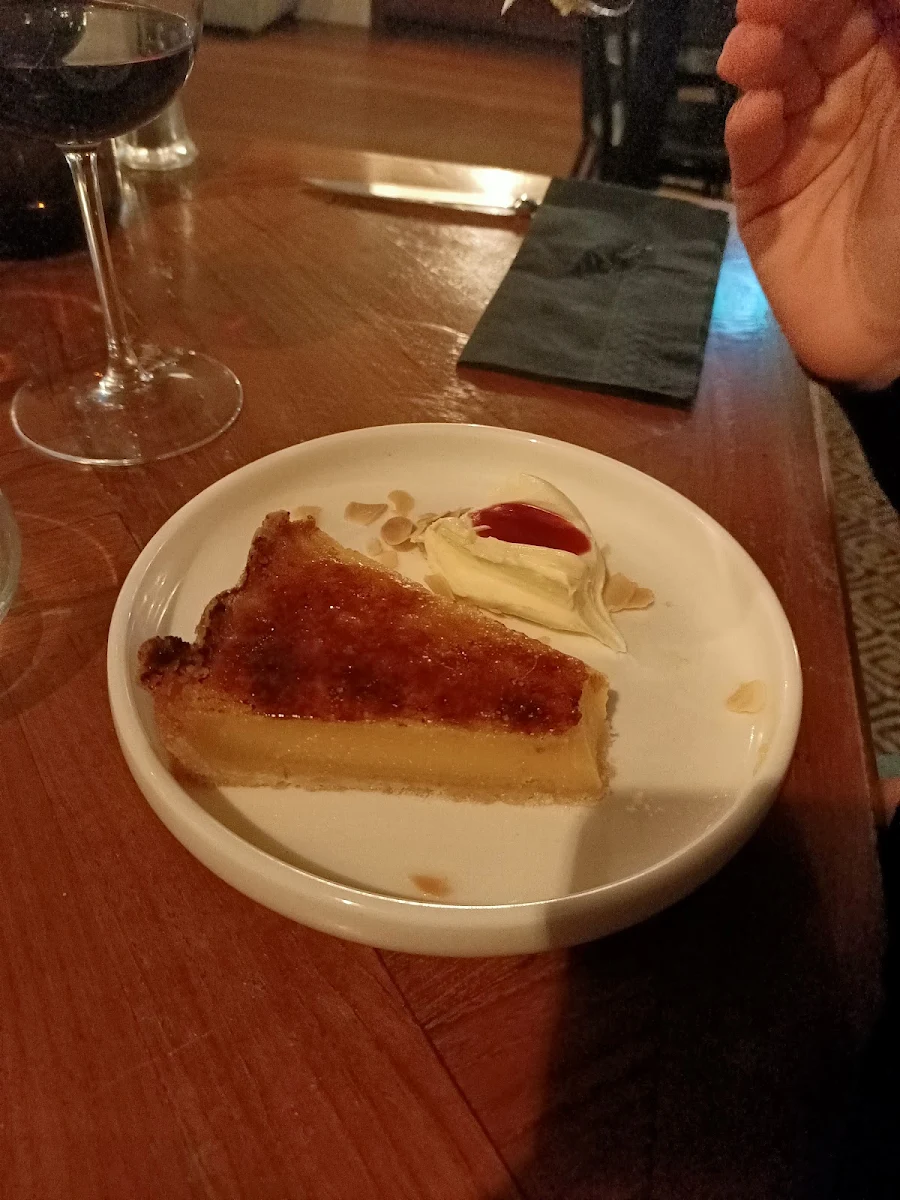 Lemon Tart, The Quarters