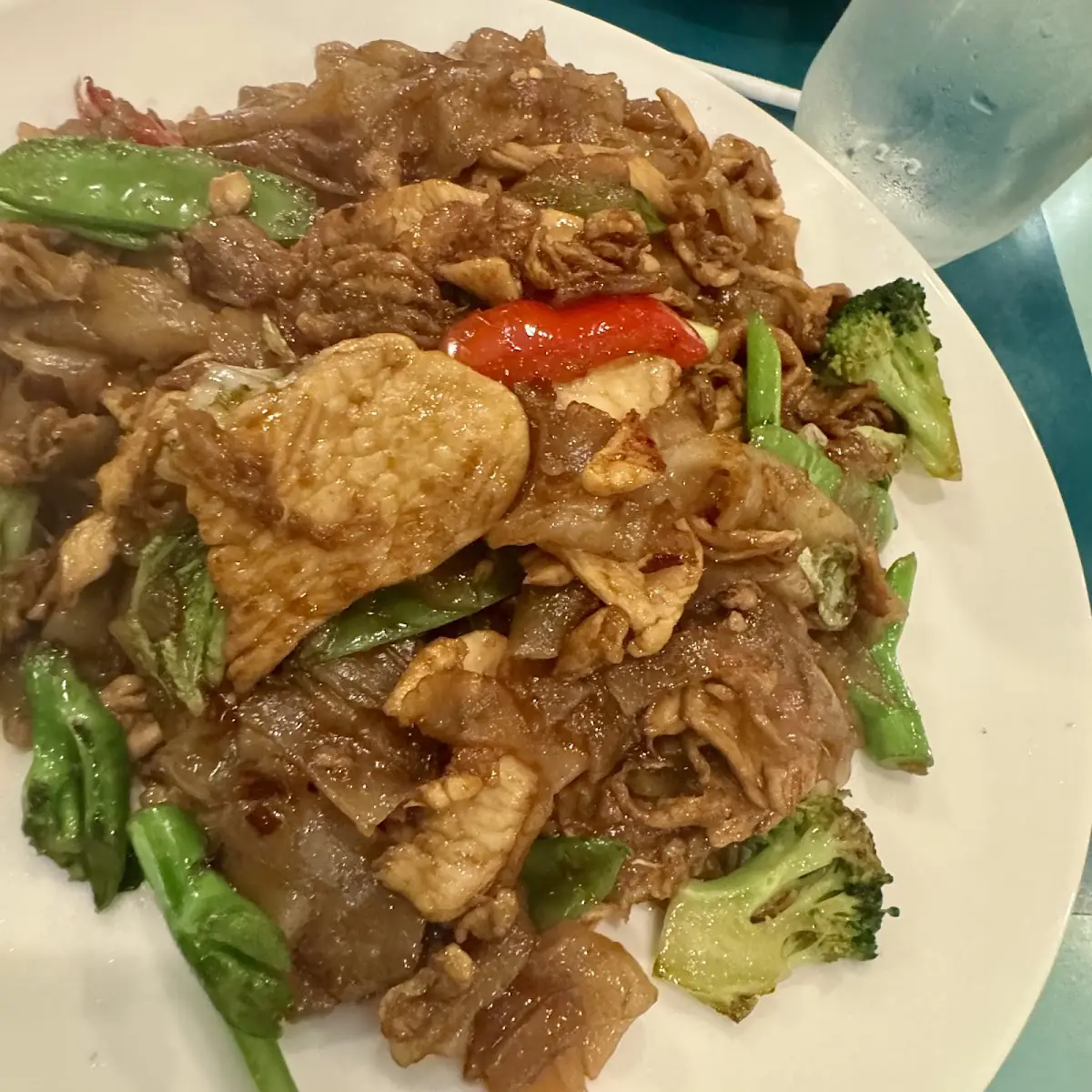 N6. Pho