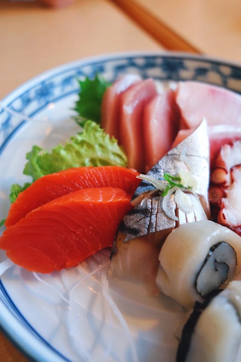 DX Assorted Sashimi, Yoshida Sushi
