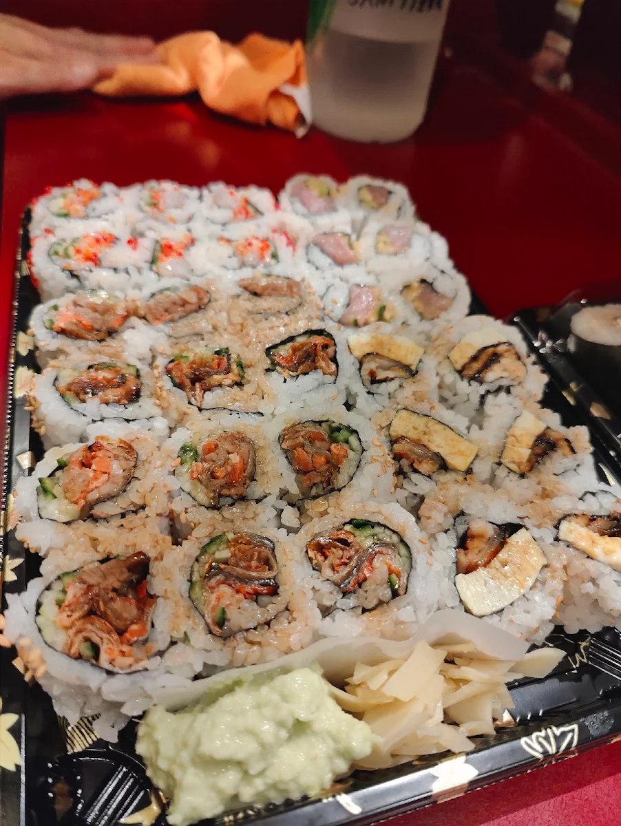 Real Crab California Roll, Yoshida Sushi