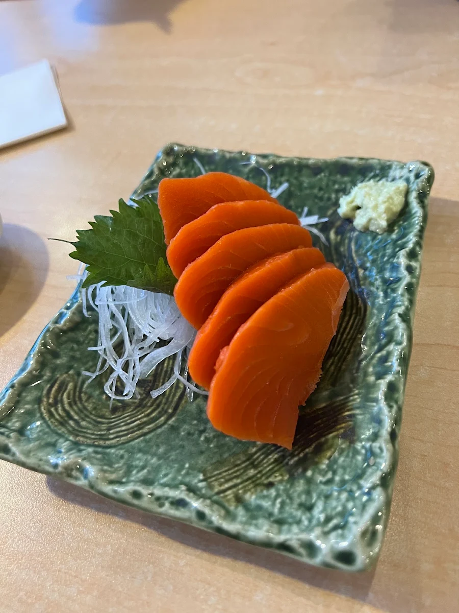 Tuna and Salmon Sashimi, Yoshida Sushi