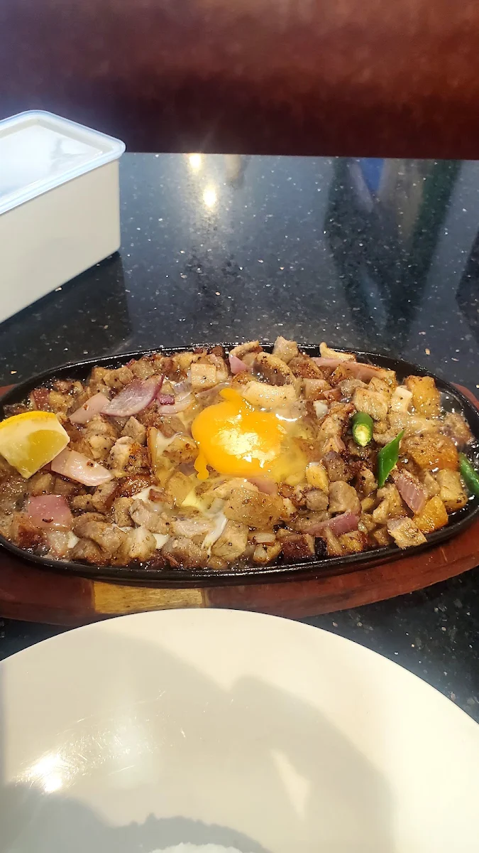 Pork Sisig, Manyaman Browns Plains