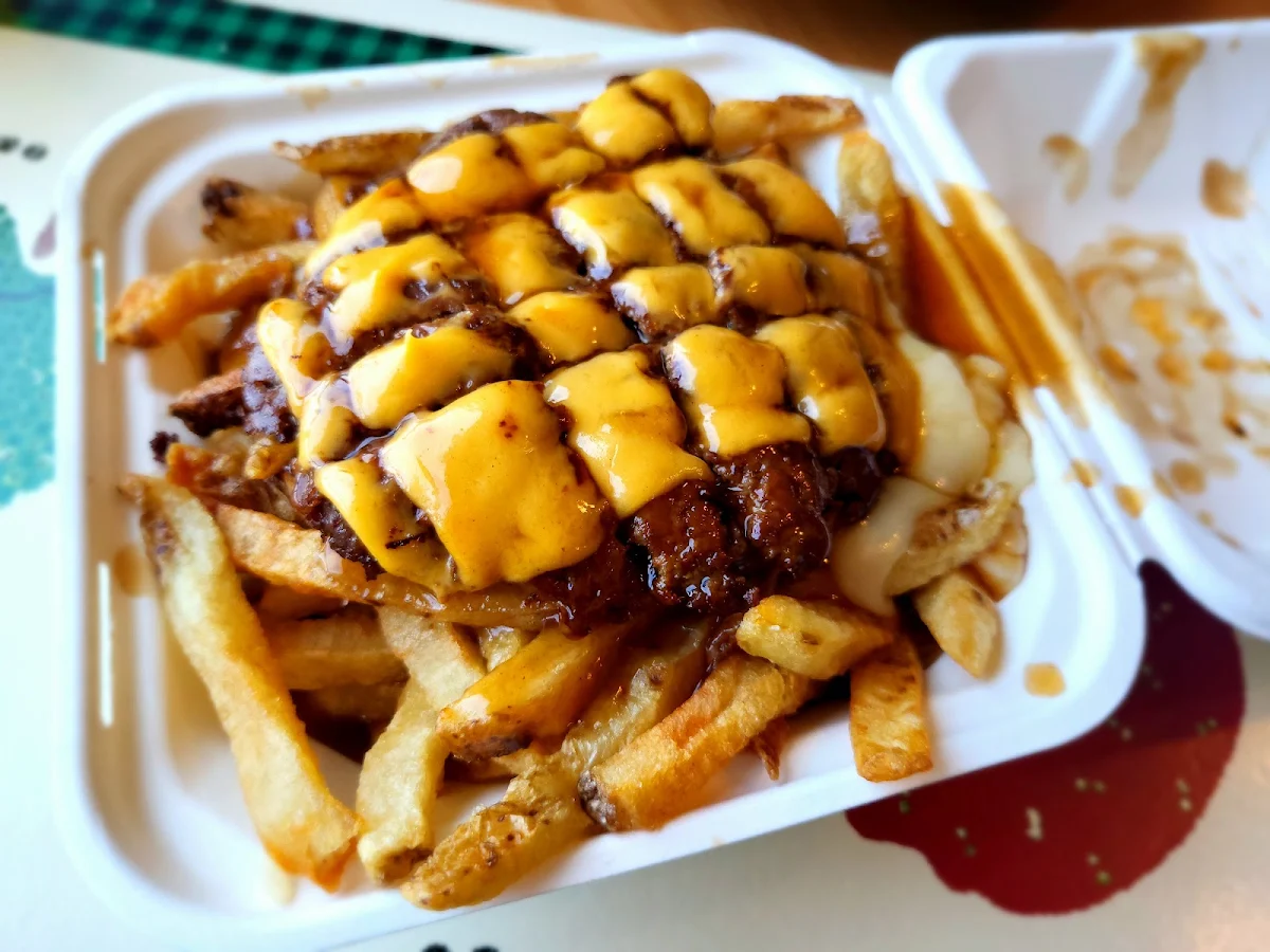 Cheeseburger Poutine Fresh, Fresh Burger Yonge Street