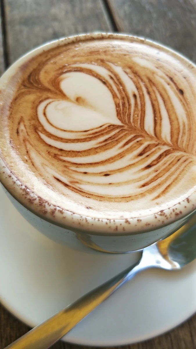 Cappuccino, La Vallee Cafe/Restaurant Essendon