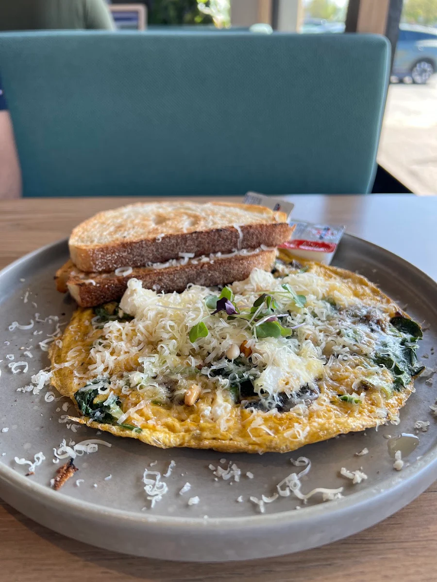 Smashed Avocado GFO, La Vallee Cafe/Restaurant Essendon