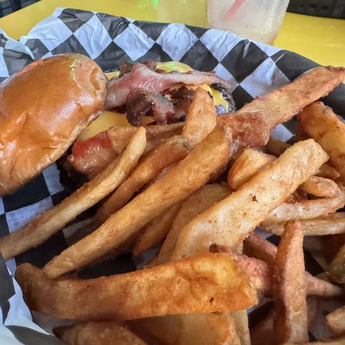 Bacon Cheeseburger