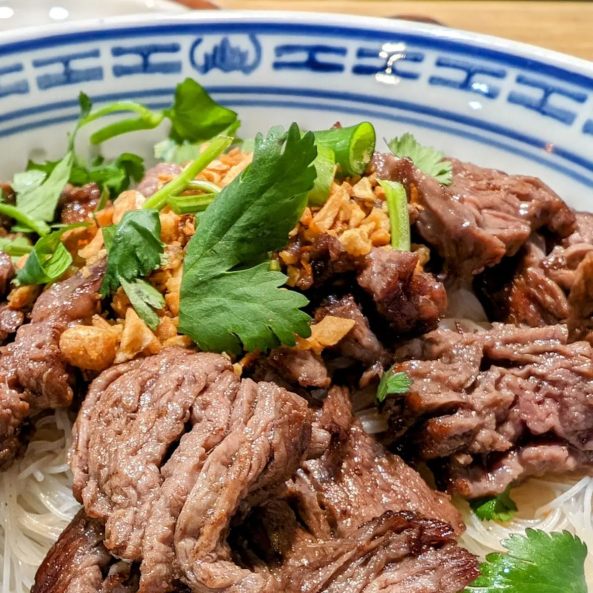 Garlic Beef Noodle