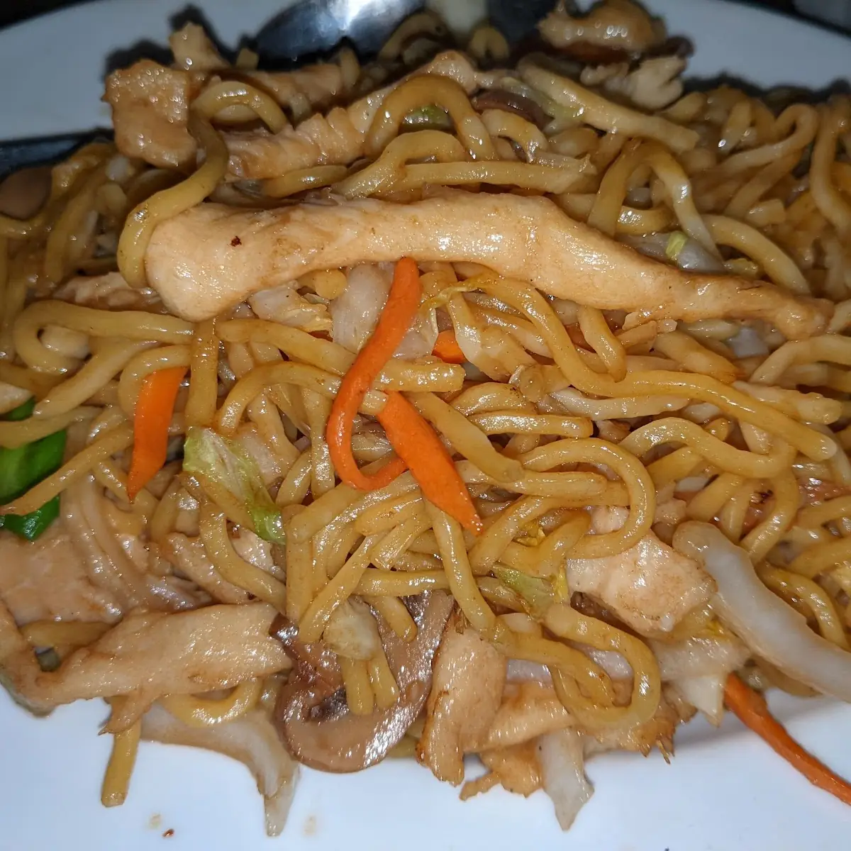 Chicken Lo Mein
