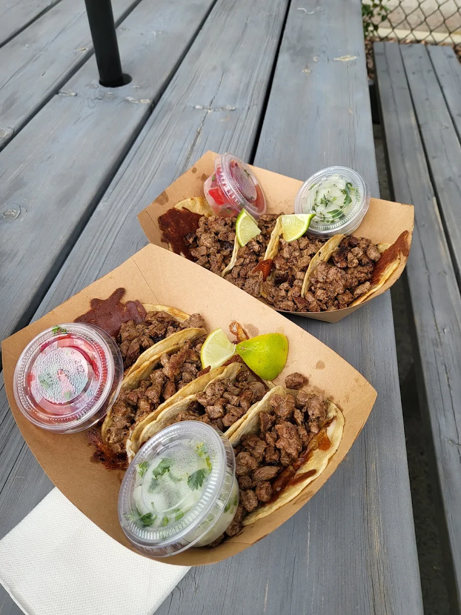 Garnitas Slow Roasted Shredded Pork, Tacos del Norte