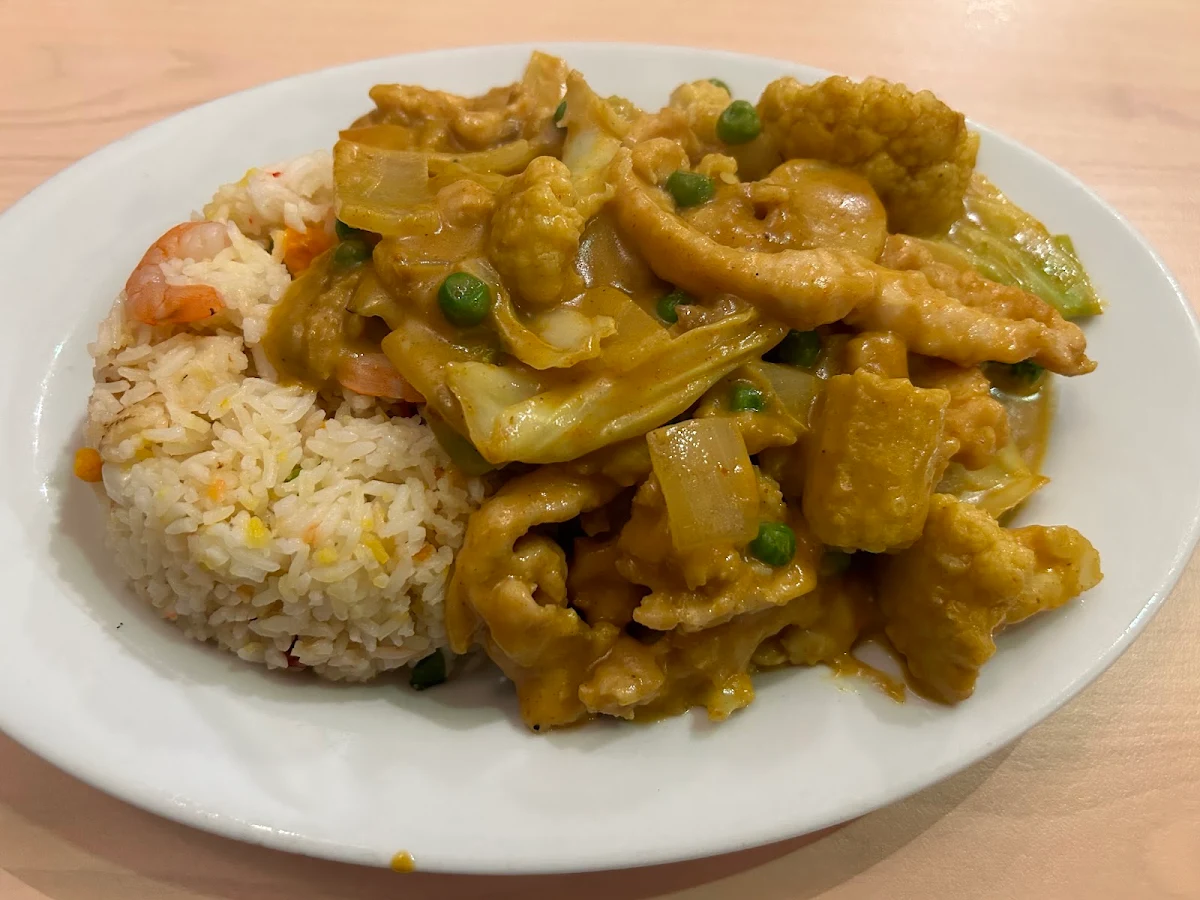 Curry Chicken, Greenwood Garden