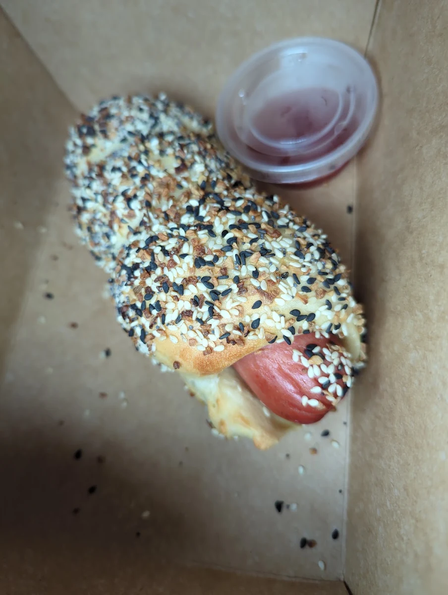Bagel Hot Dog