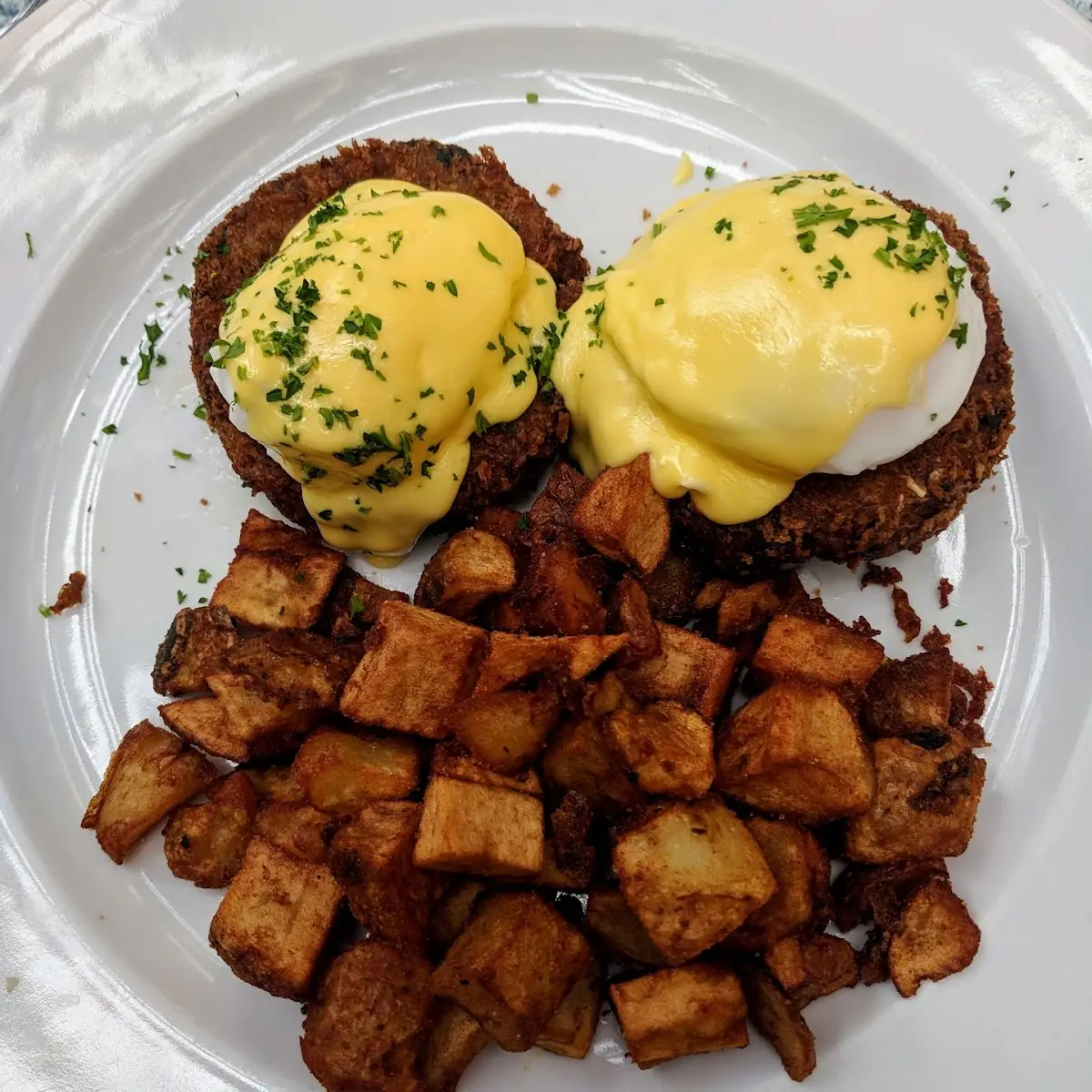 Crab Cake Benedict