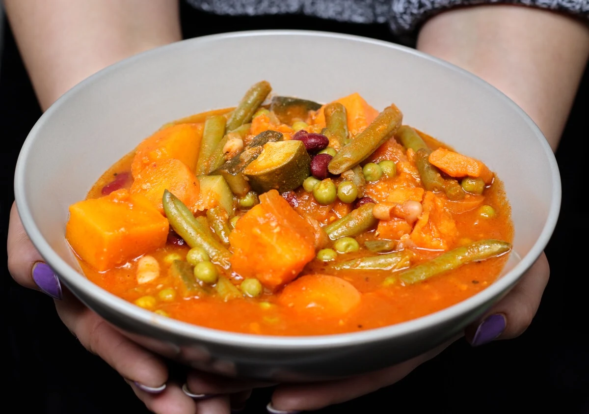 Veg Curry Special, Crooked Kitchenette