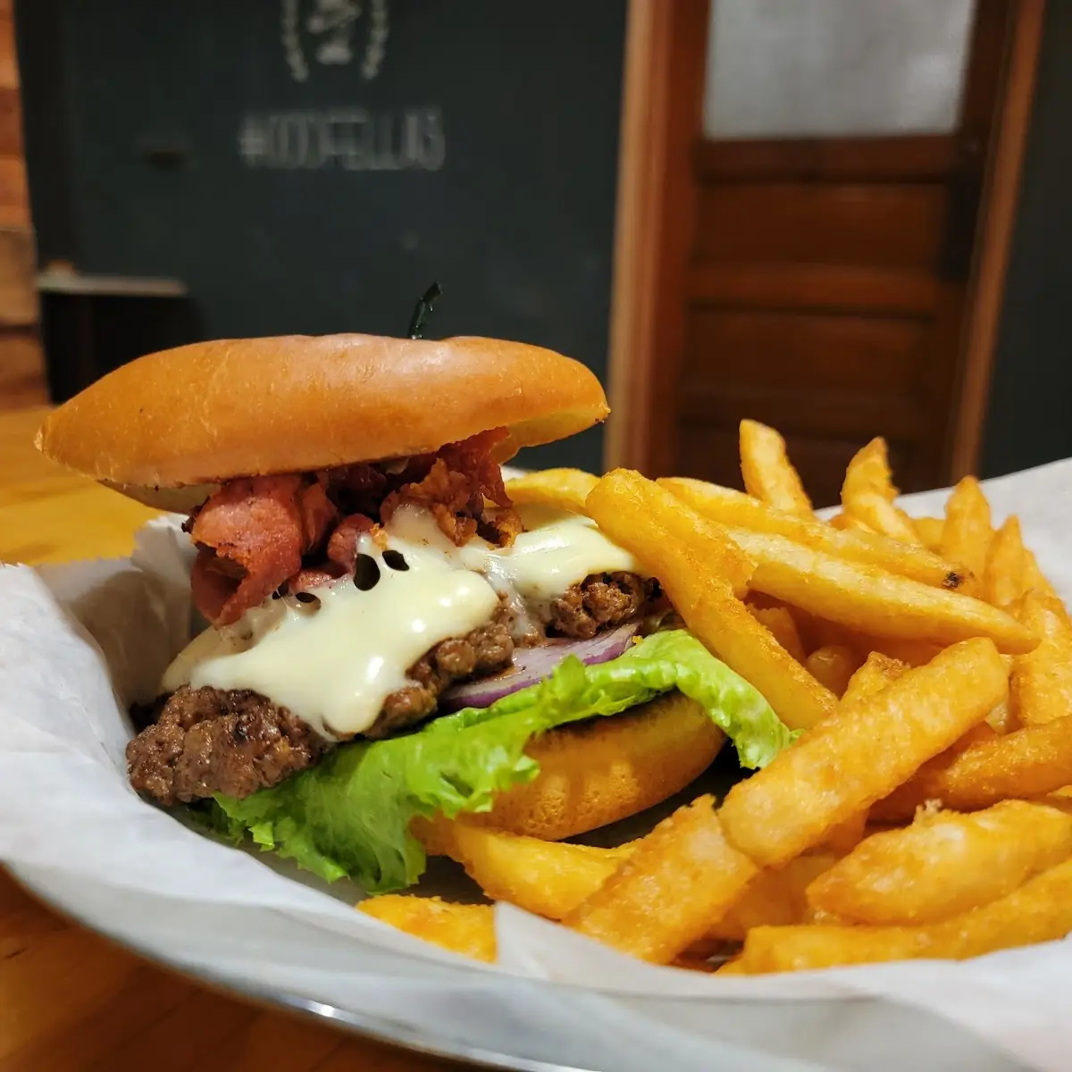 Bacon Cheeseburger