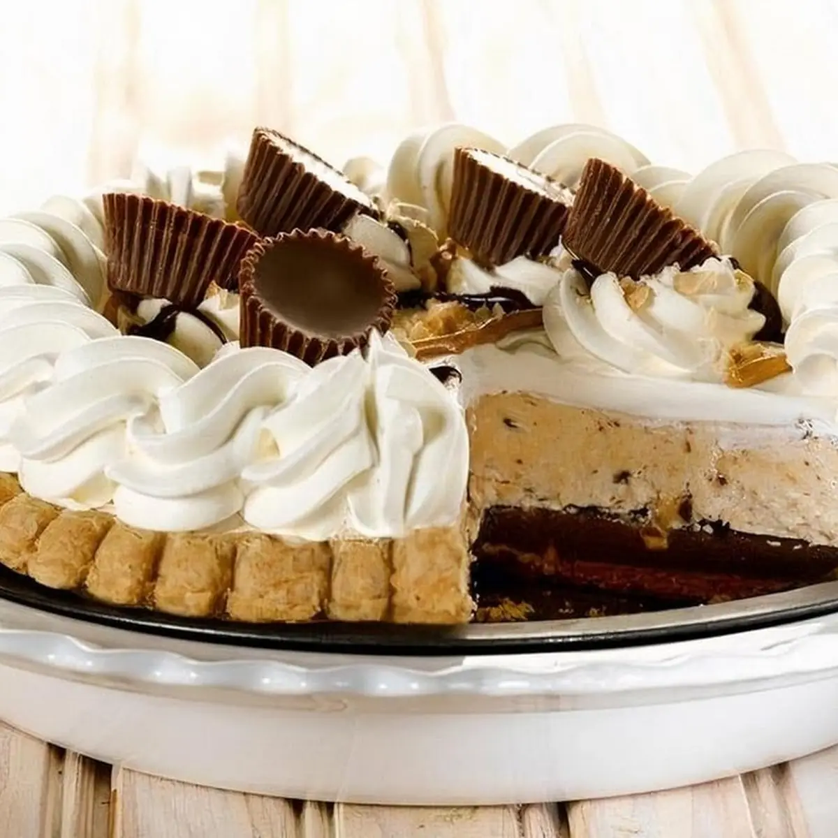 Heath® Crunch Cheesecake Pie
