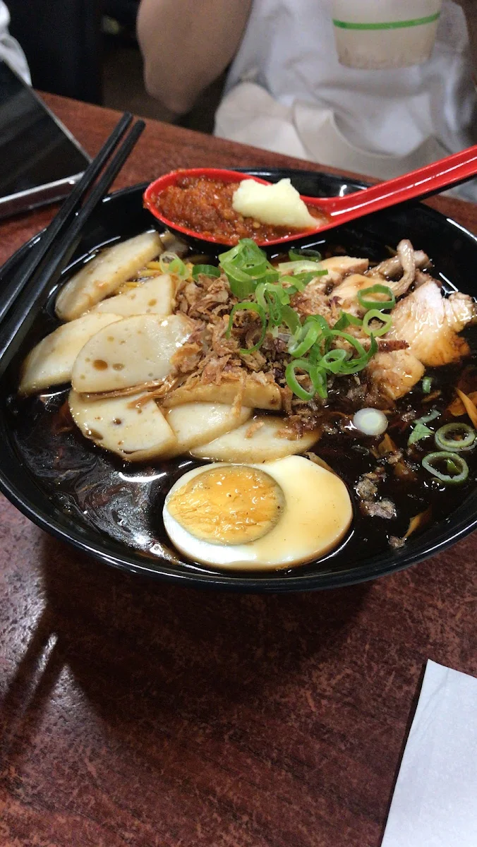 Duck Egg Char Mee, Uncle Eddie