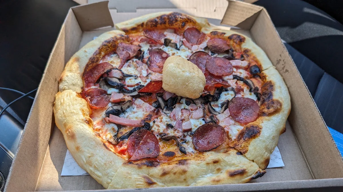Fida's Pizza, Pizza Nerds (Old Ottawa South)