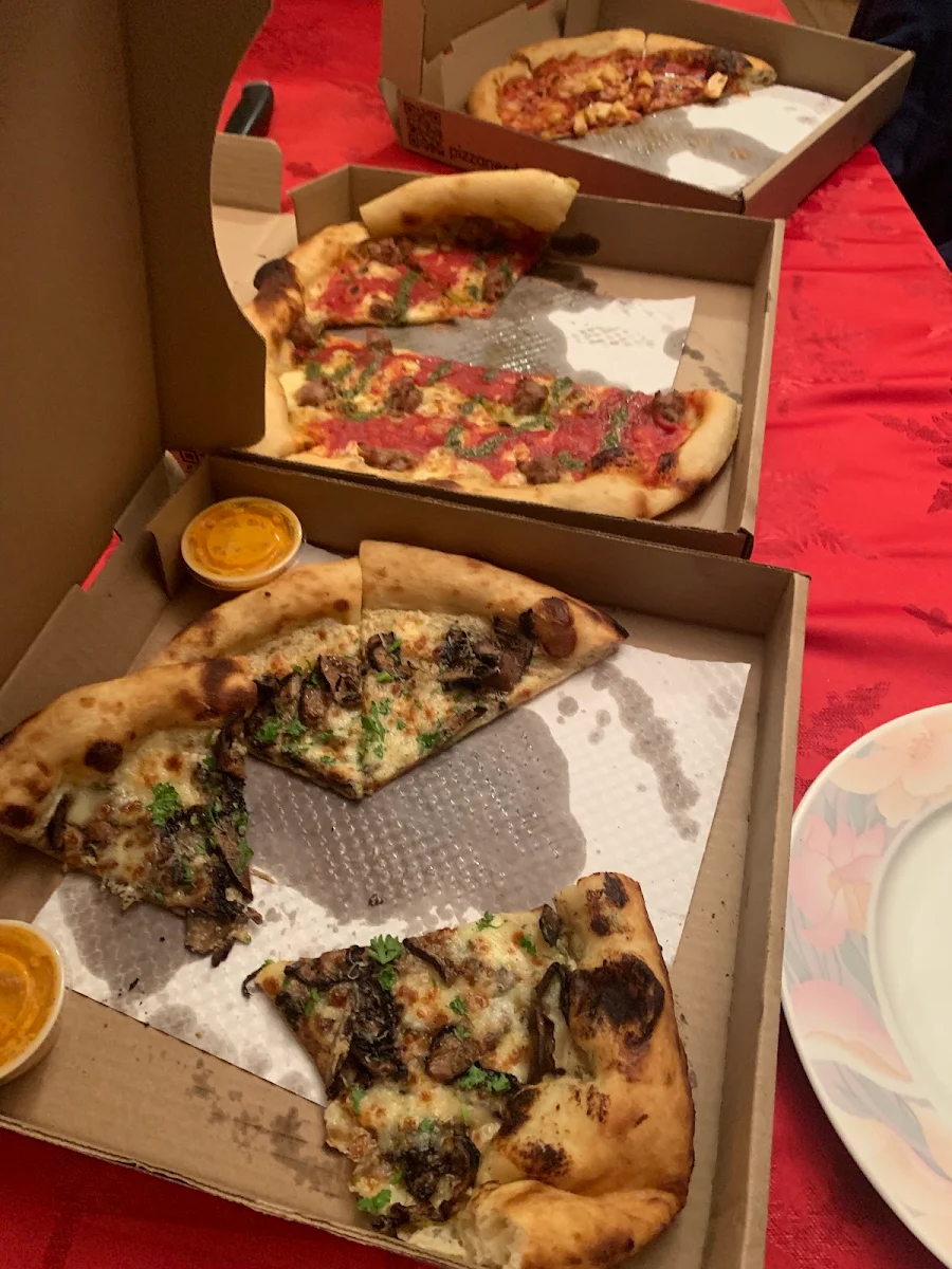 Highlights, Pizza Nerds (Old Ottawa South)