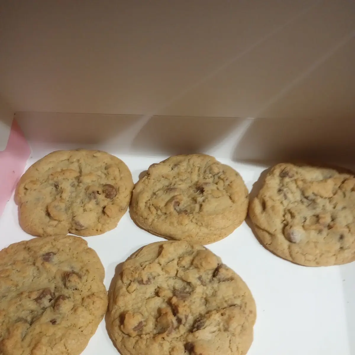 Milk Chocolate Chip Cookie