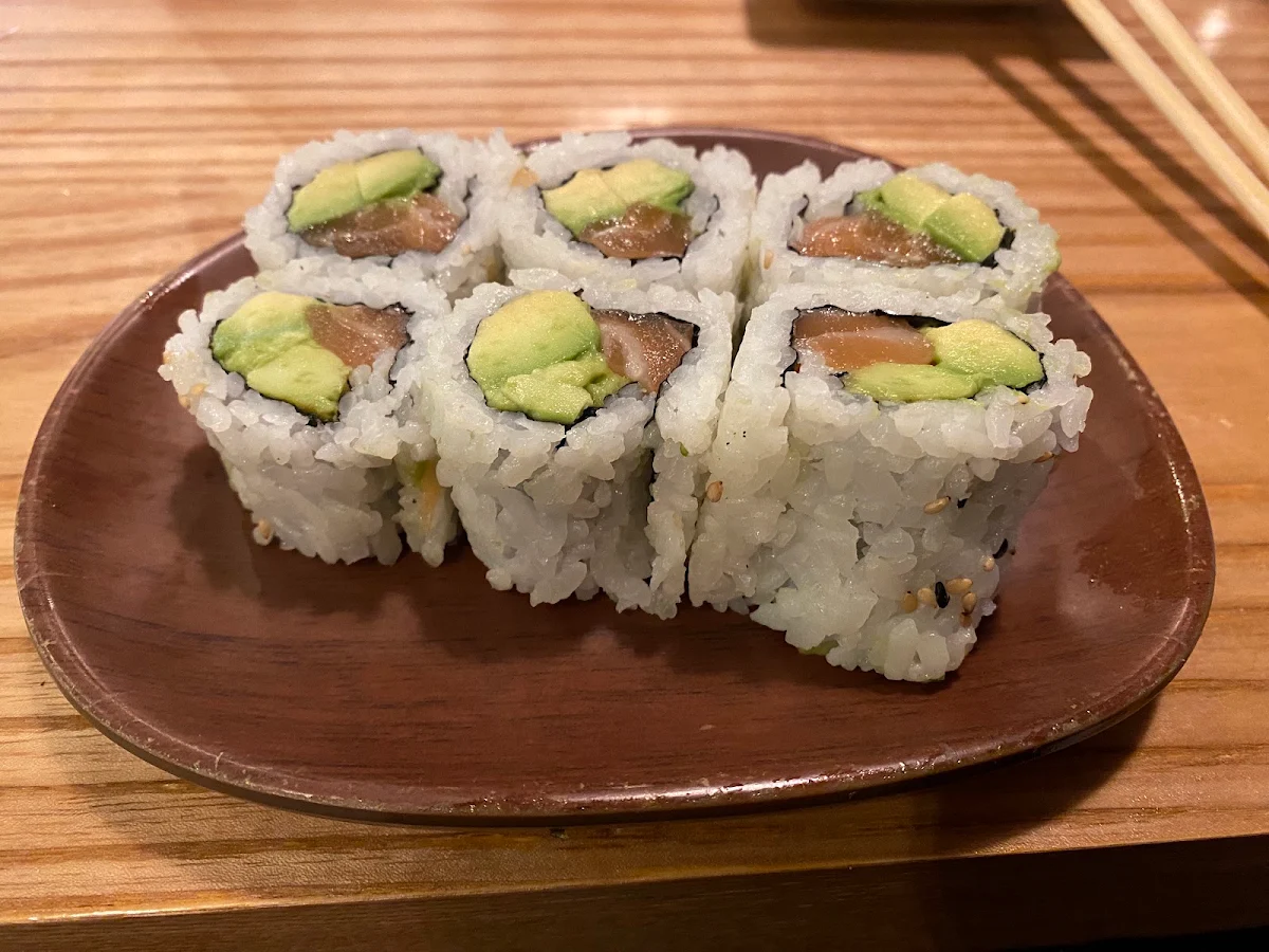 Salmon and Avocado Sushi Rolls, Shogun Sushi 🍣