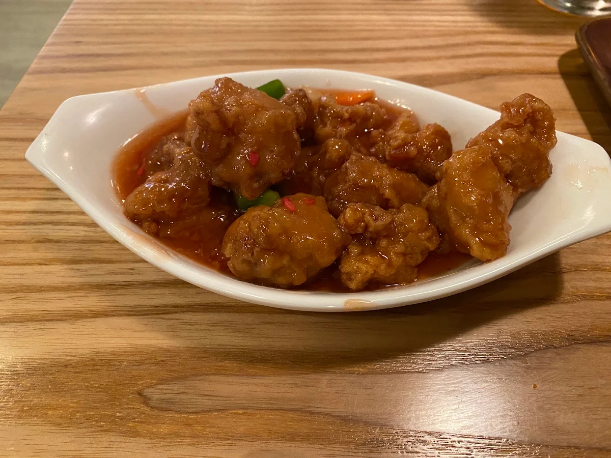 Spicy General Tao Chicken, Shogun Sushi 🍣