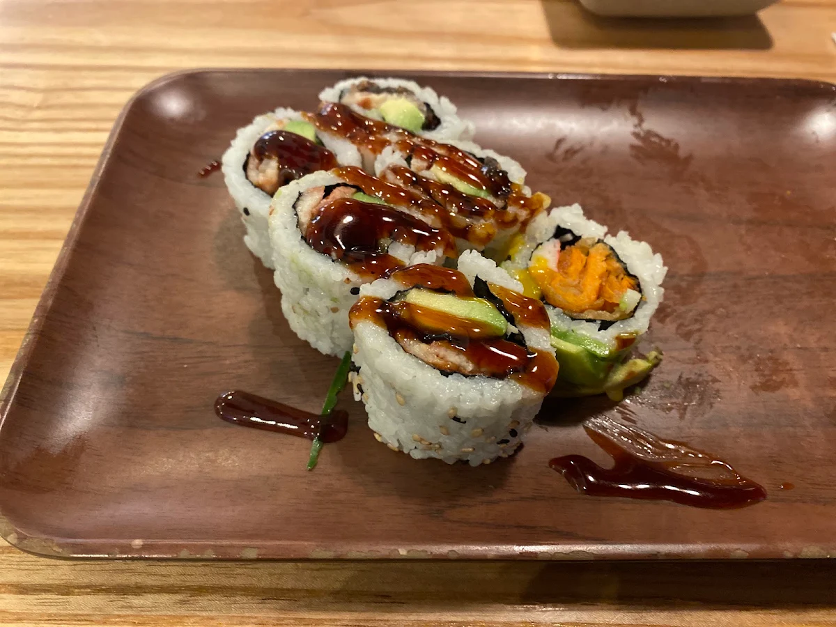 Sushi Eel Avocado Roll, Shogun Sushi 🍣