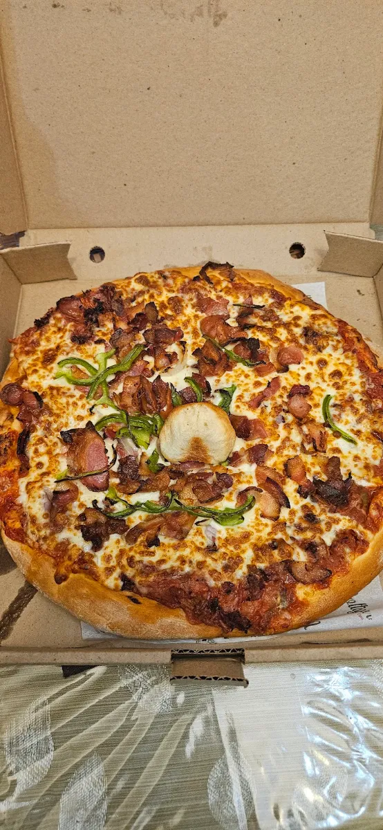 Pizza Québécoise