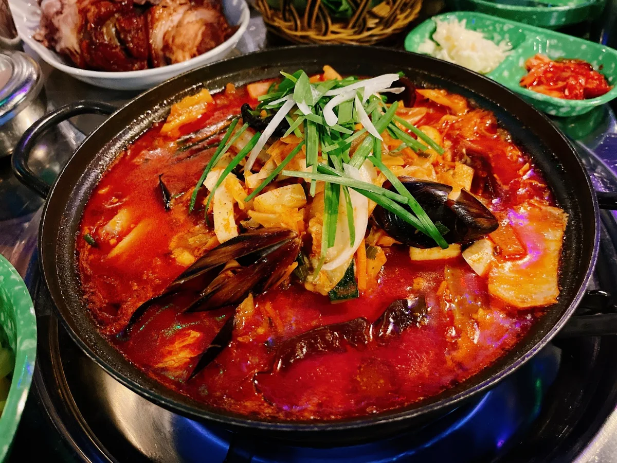 Spicy Seafood Hotpot