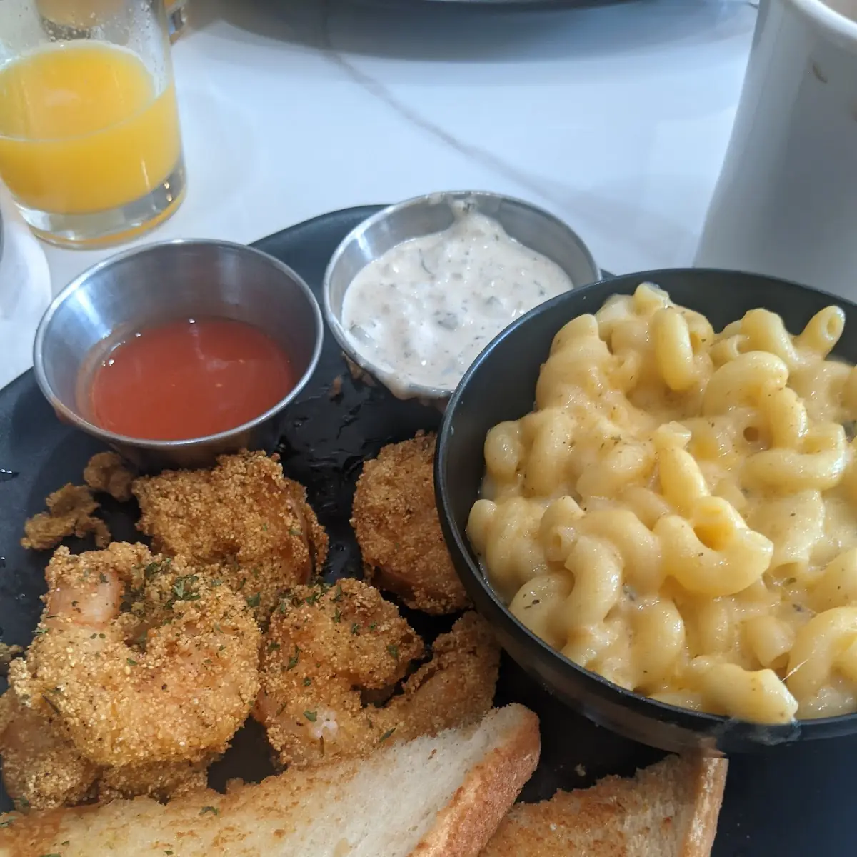 Fried Shrimp Basket with Mac N Cheese Upgrade