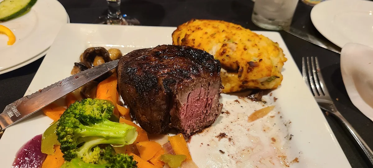 12oz Filet Mignon and Stuffed Potatoes