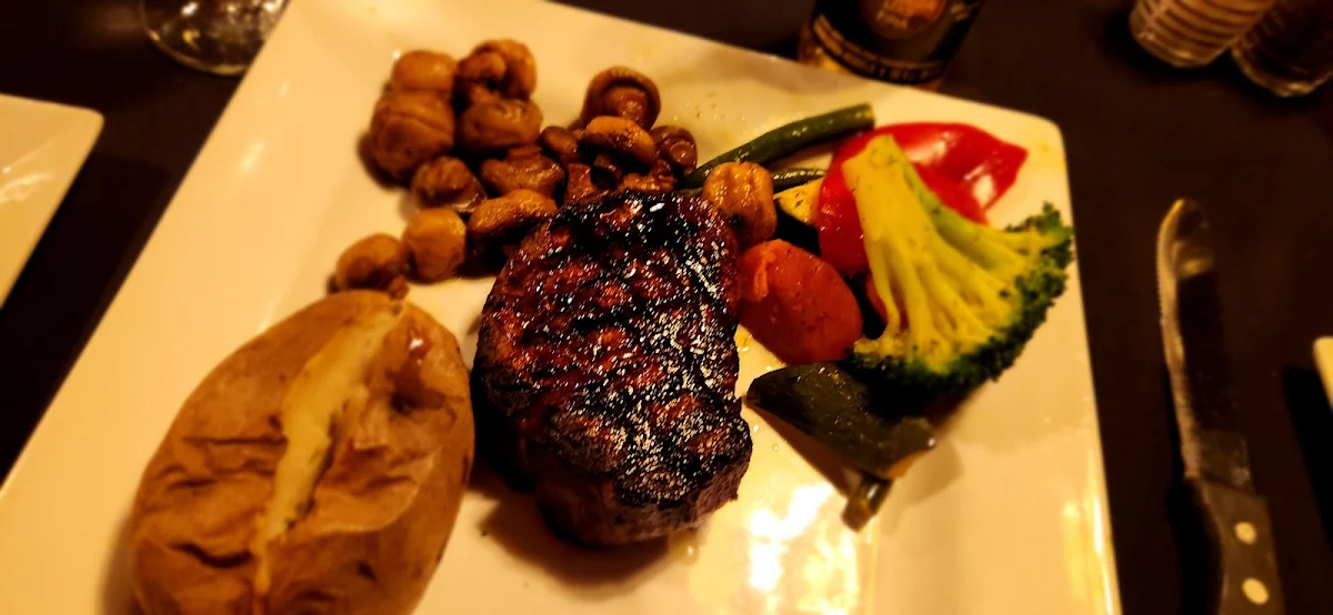 8 Oz Filet Mignon