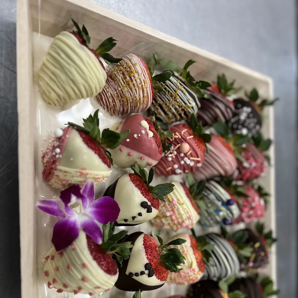 Chocolate Dipped Strawberries