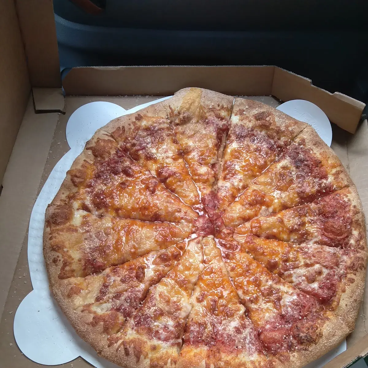 Extra Large Cheese Pizza
