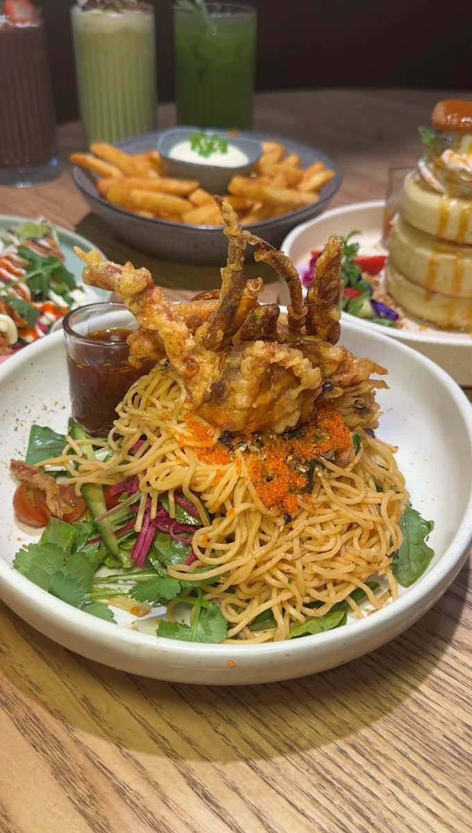 Soft Shell Crab Soba Salad, Urban Jungle Cafe