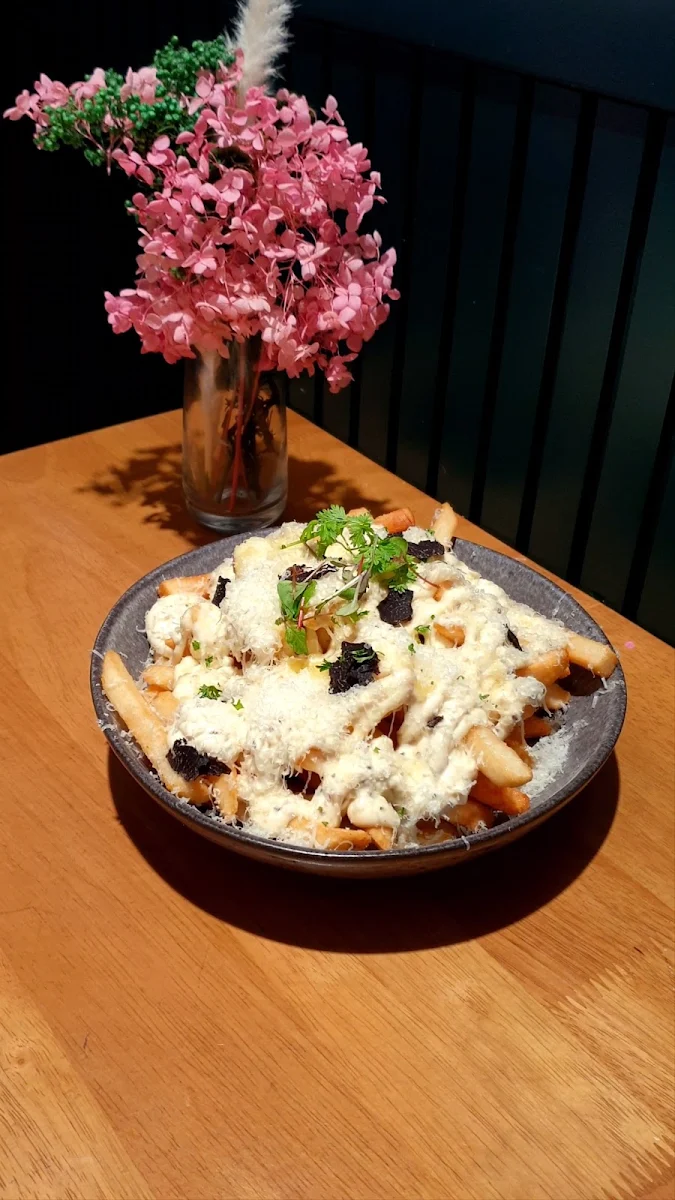 Truffle Fries, Urban Jungle Cafe