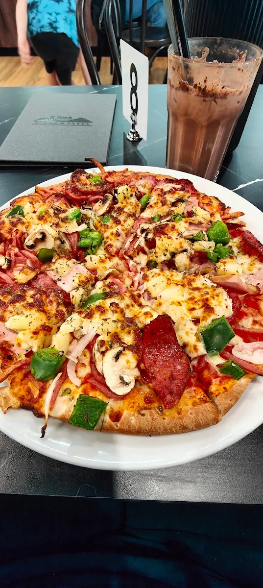 Highlights, Town & Country Pizza and Pasta Delacombe