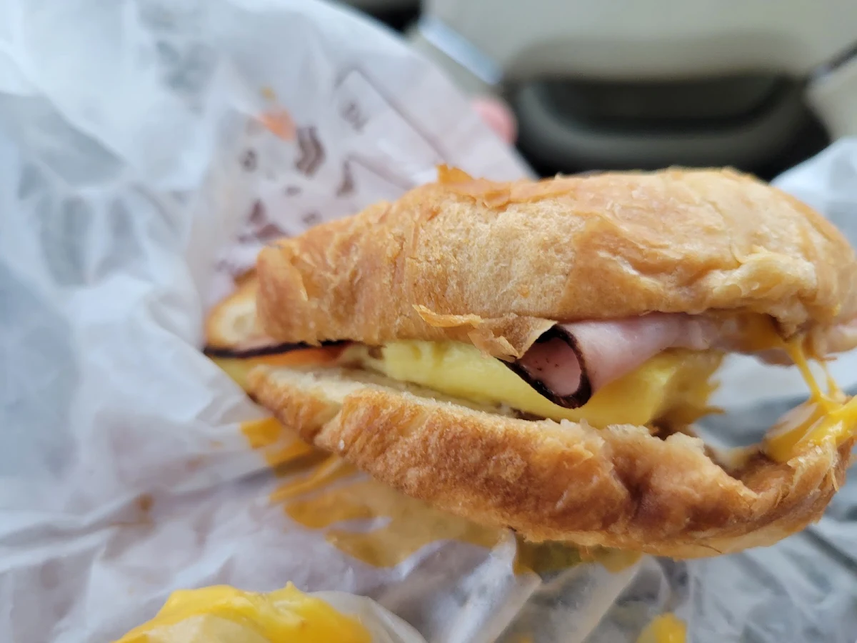 Ham Egg & Cheese Croissan'Wich