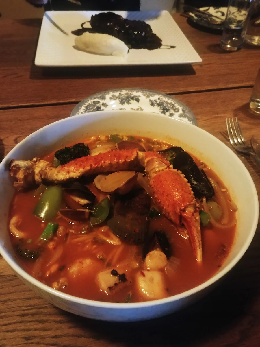 Seafood Champong, Cucina