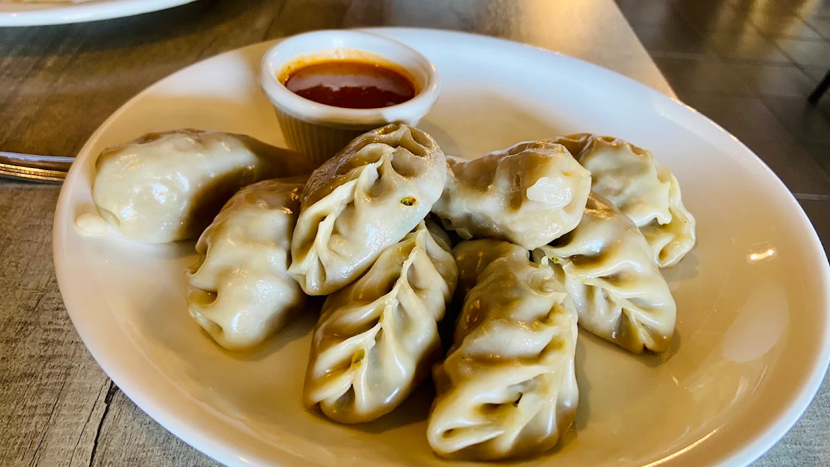 Steamed Chicken Momos
