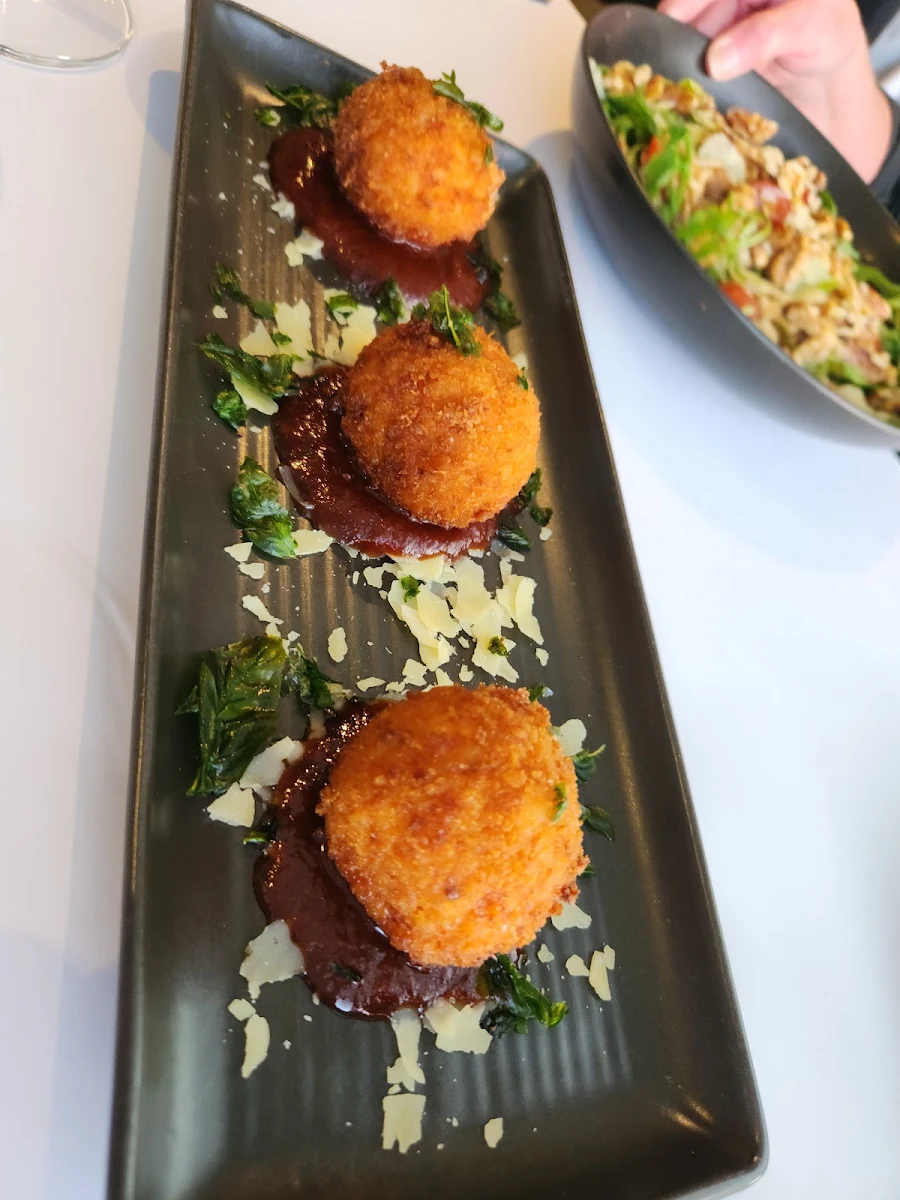 Arancini, Luigi's Restaurant
