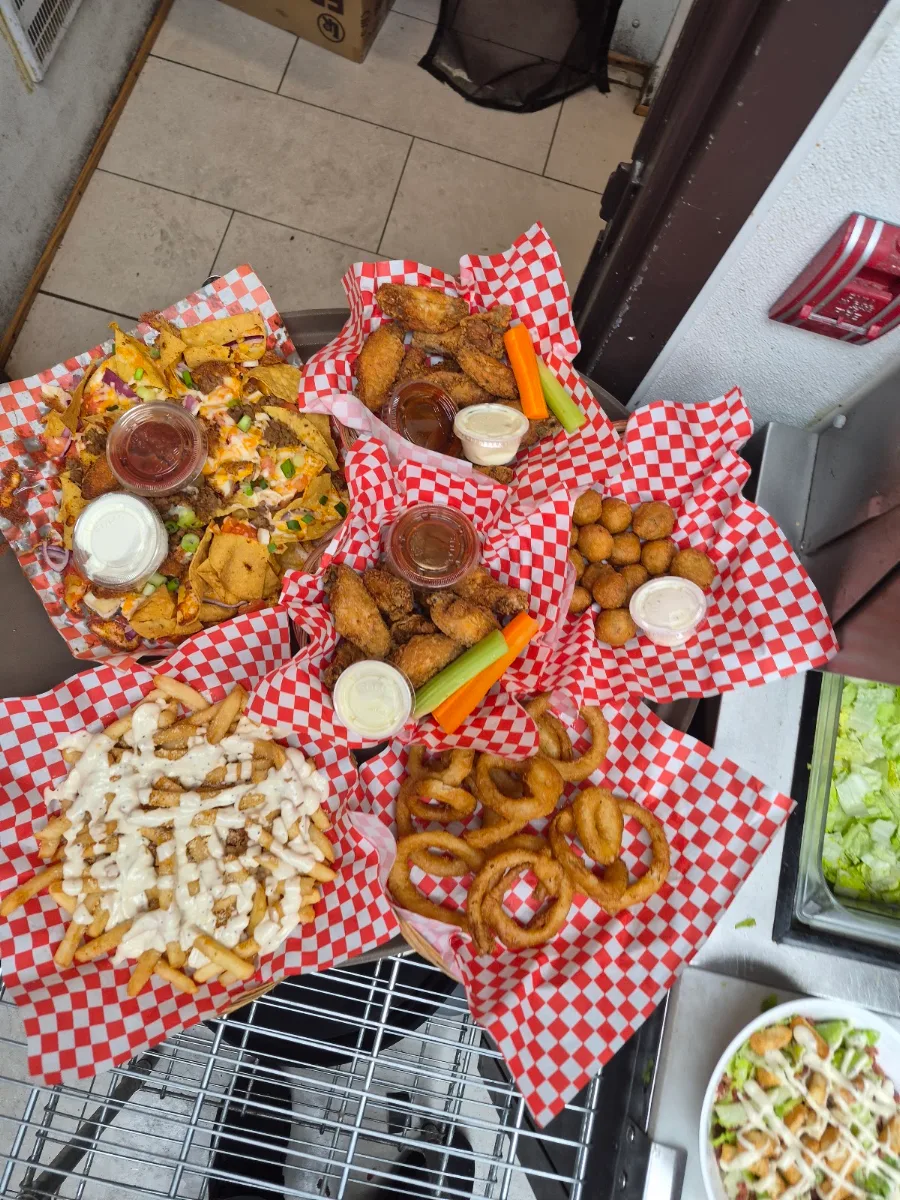 Highlights, Wing House Plattsville