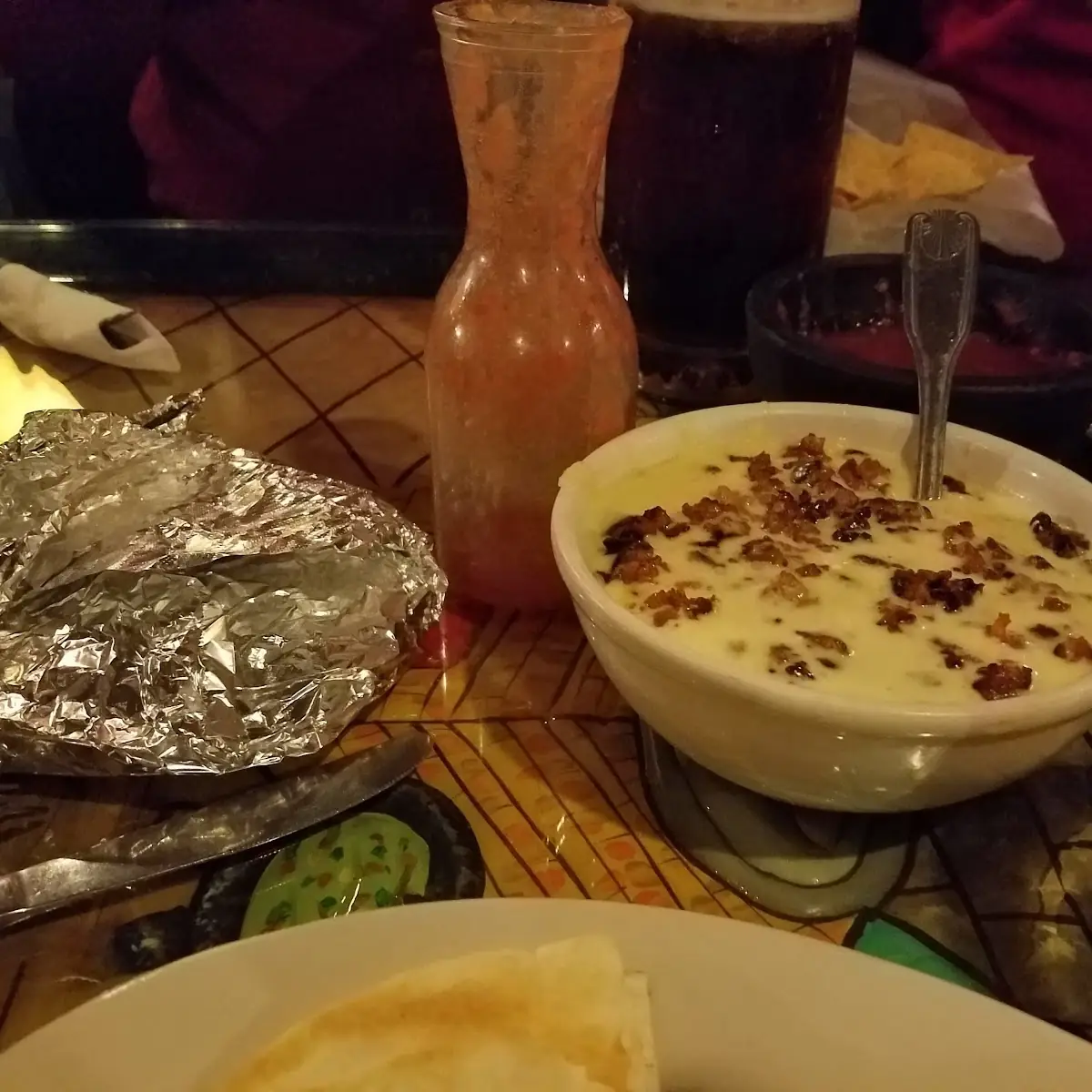 Queso Fundido Con Chorizo
