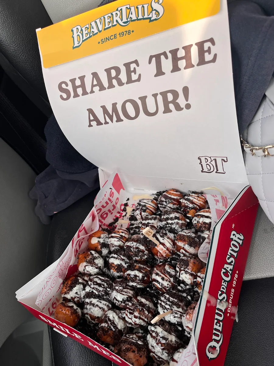 Highlights, BeaverTails- Queues de Castor (Clear Lake)
